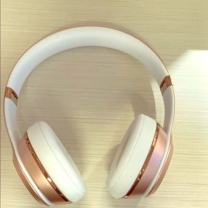 Beats Solo 3 wireless headphones